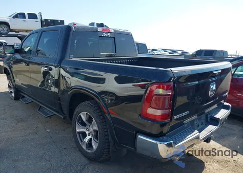 2019 Ram 1500 Laramie 4X4 5'7 Box z USA, uszkodzony, nr VIN 1C6SRFJT4KN546016